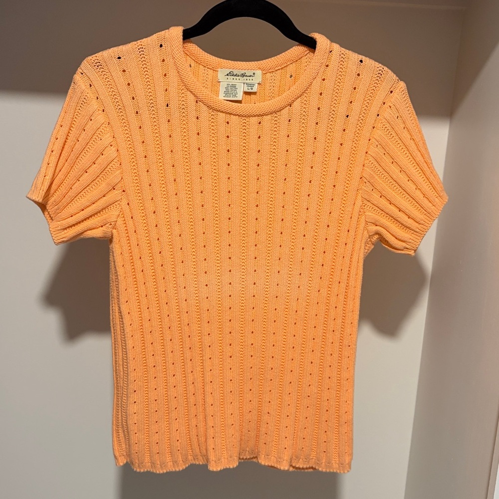 Eddie Bauer woman’s ribbed cotton tee 
Size Large